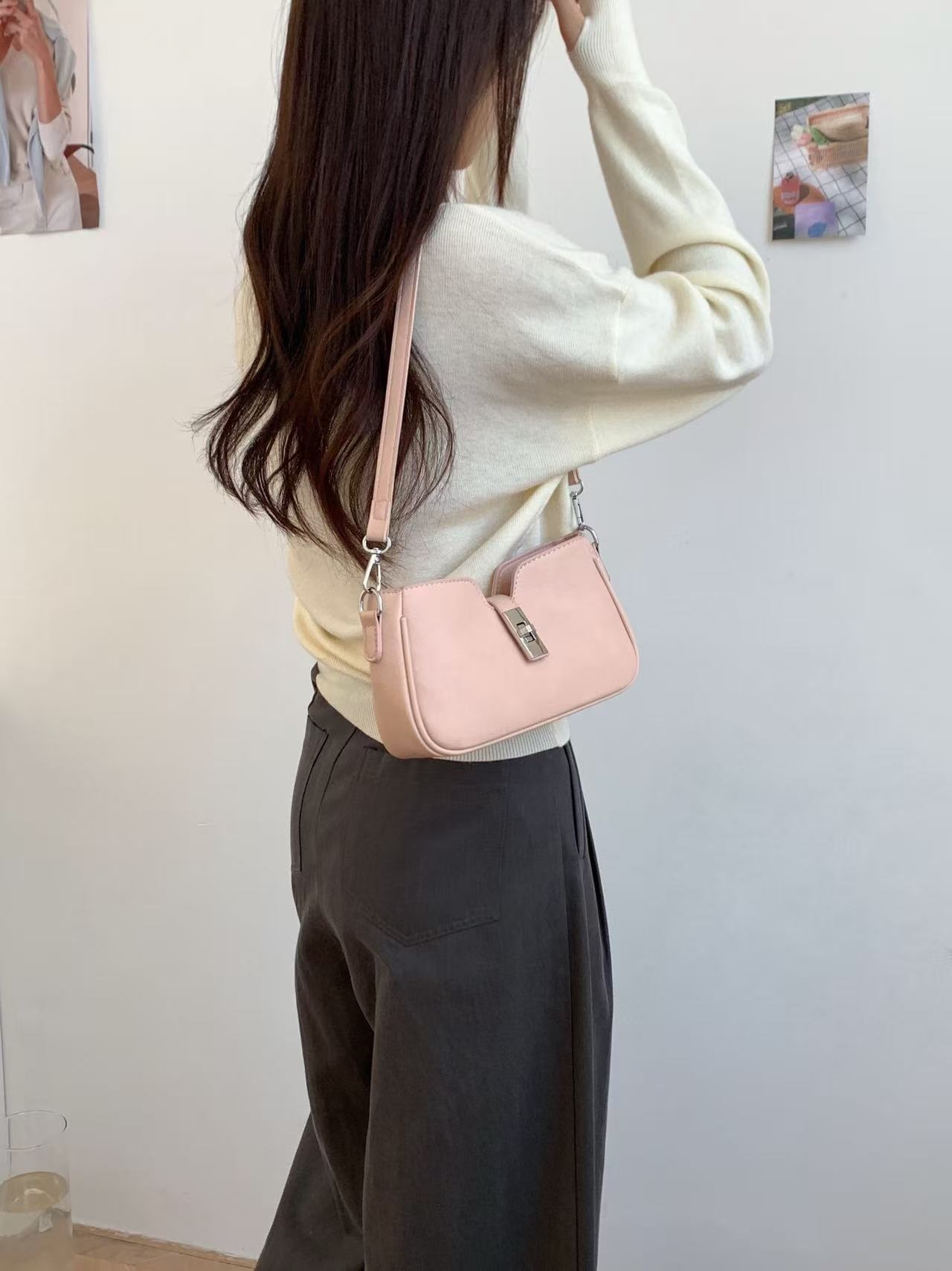 レザー調バックルミニショルダーバッグストラップ付 | 詳細画像9