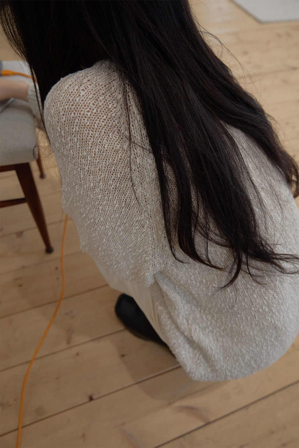 ベルベットリネン混アクリルラウンドネックルーズ無地ニット春夏秋 | 詳細画像11