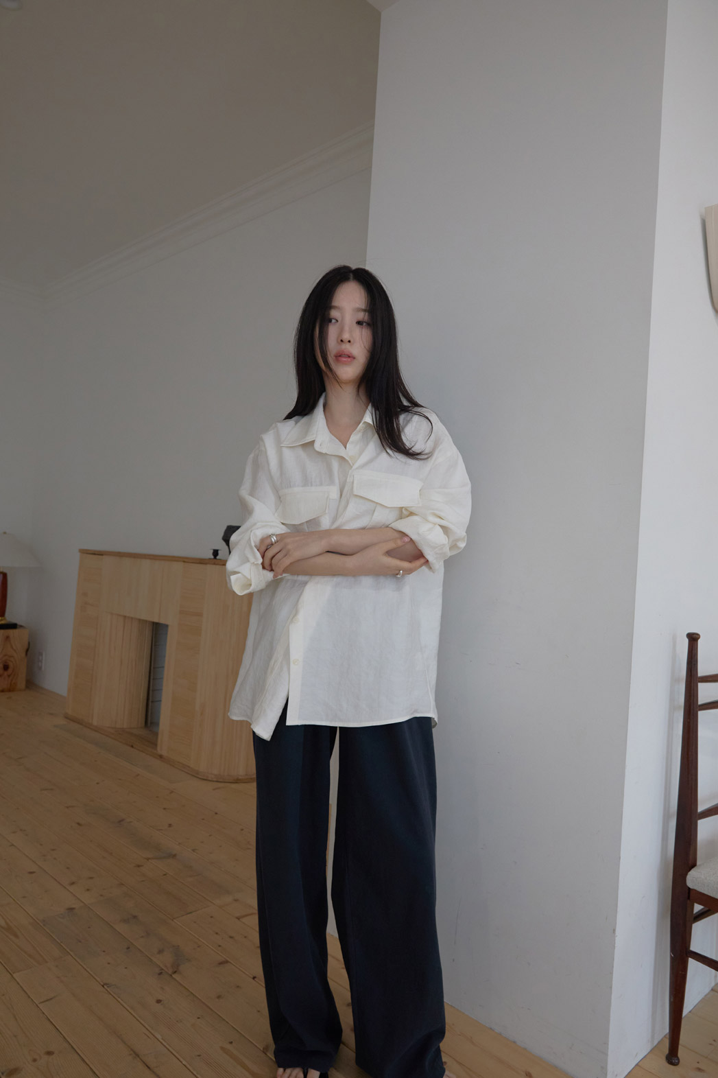 ベルベットベロアナイロンボタンカラーポケットルーズ無地ブラウス春秋 | 詳細画像2