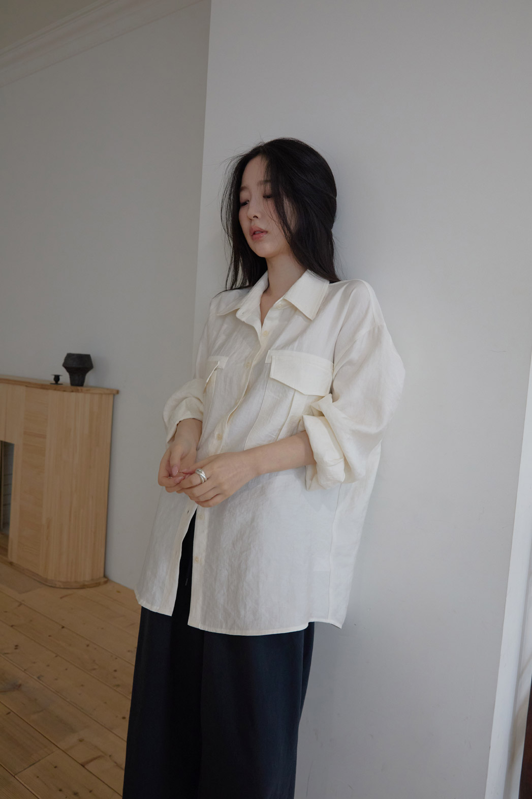 ベルベットベロアナイロンボタンカラーポケットルーズ無地ブラウス春秋 | 詳細画像4