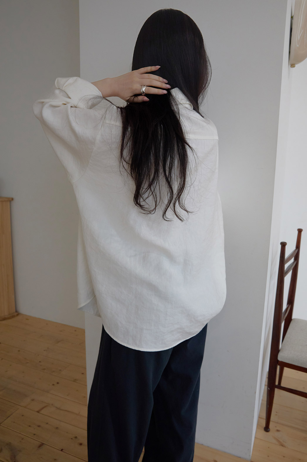 ベルベットベロアナイロンボタンカラーポケットルーズ無地ブラウス春秋 | 詳細画像5