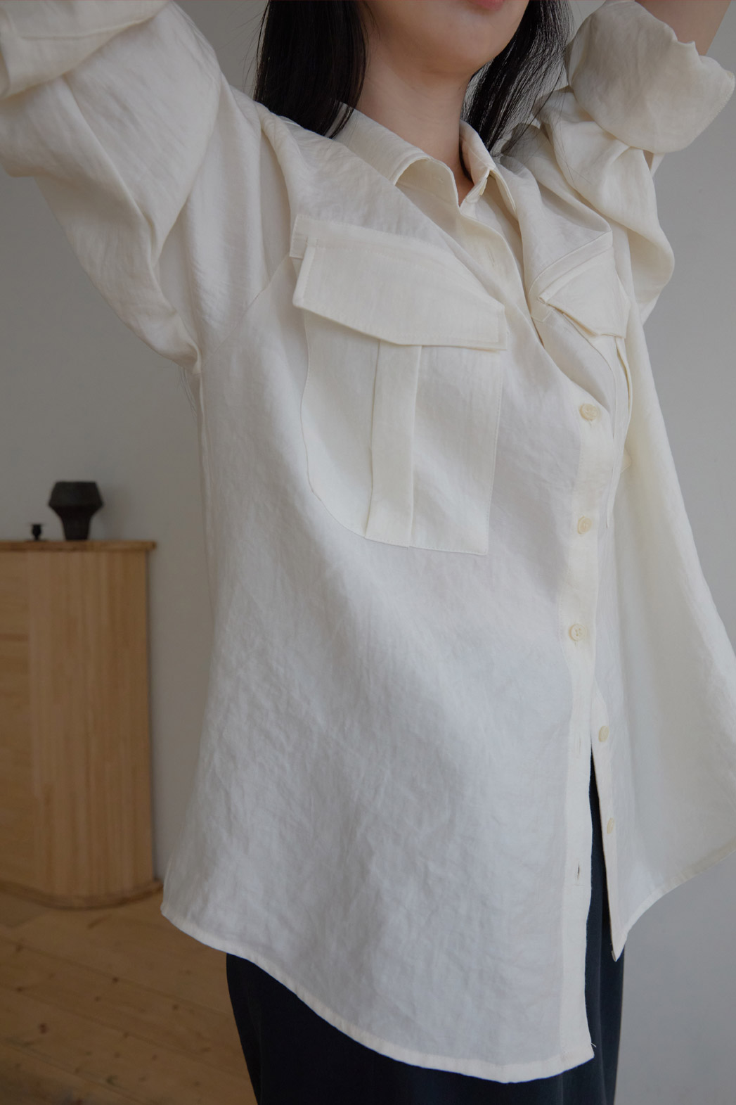 ベルベットベロアナイロンボタンカラーポケットルーズ無地ブラウス春秋 | 詳細画像13