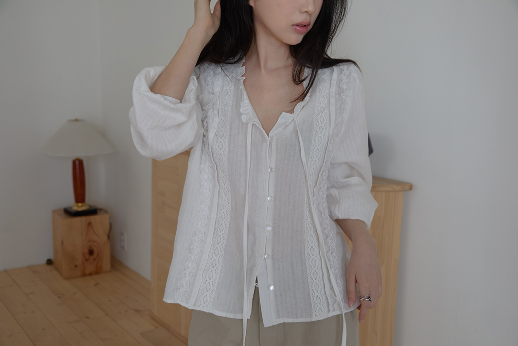 コットンリボン(固定)ラウンドネックフリルピンタックレース無地ブラウス春夏秋 | 詳細画像9