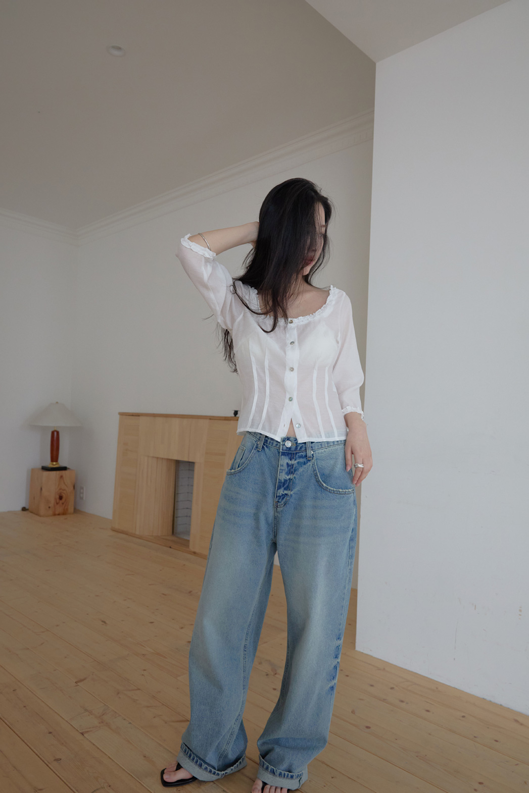 ベルベットベロアボタンスクエアネックラッフルクロップド無地ブラウス春夏秋 | 詳細画像2