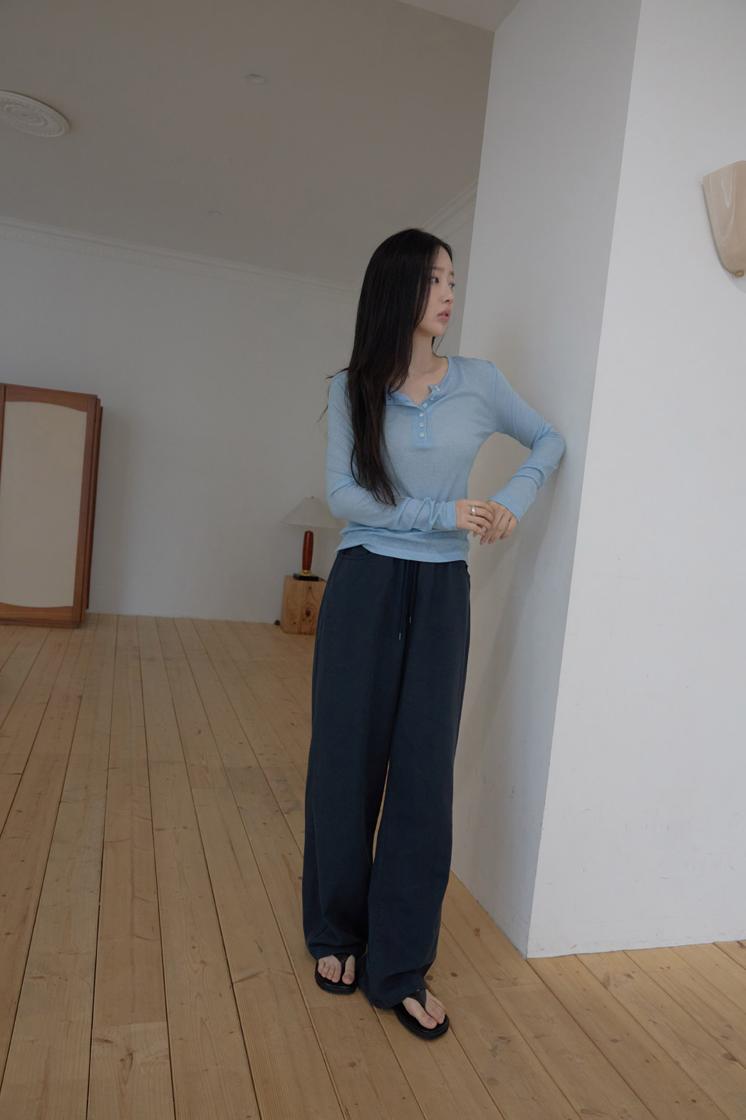 ウール混ボタンラウンドネックスリム無地Tシャツオールシーズン | 詳細画像12