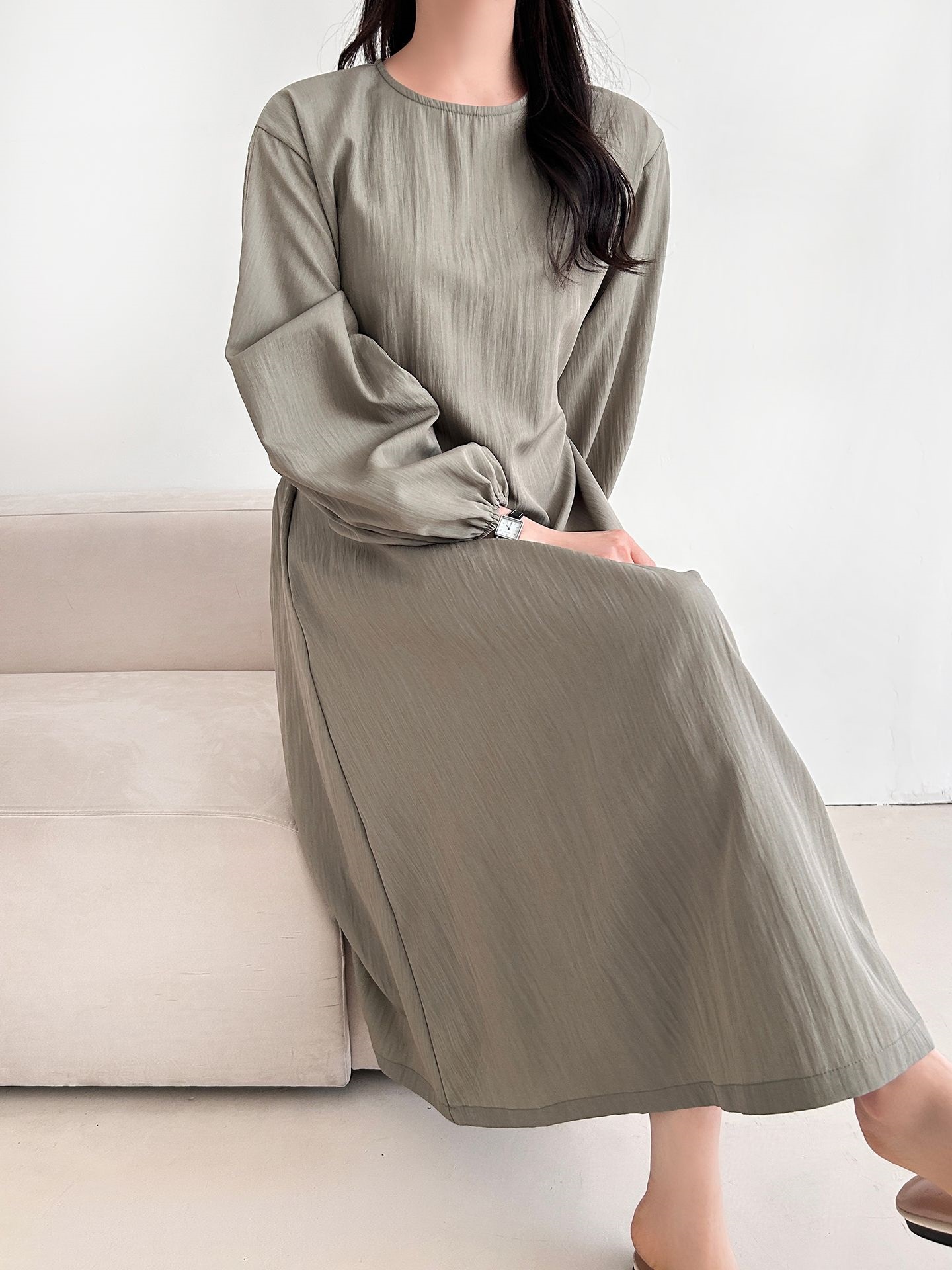 ラウンドネックポケットオーバーサイズロング長袖バックリボン無地ワンピース | 詳細画像11