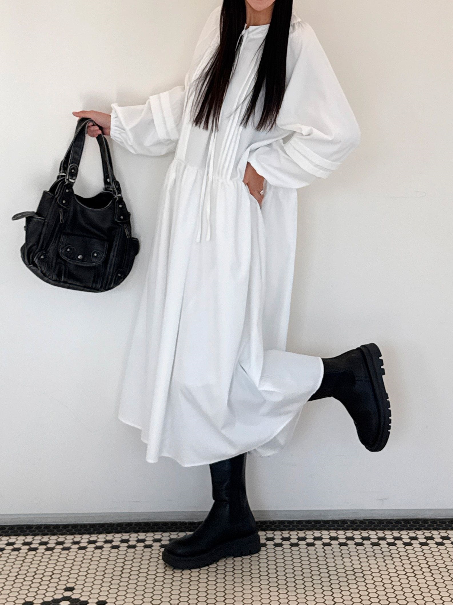 リボン(固定)シャーリングピンタックオーバーサイズロング長袖ワンピース | 詳細画像10