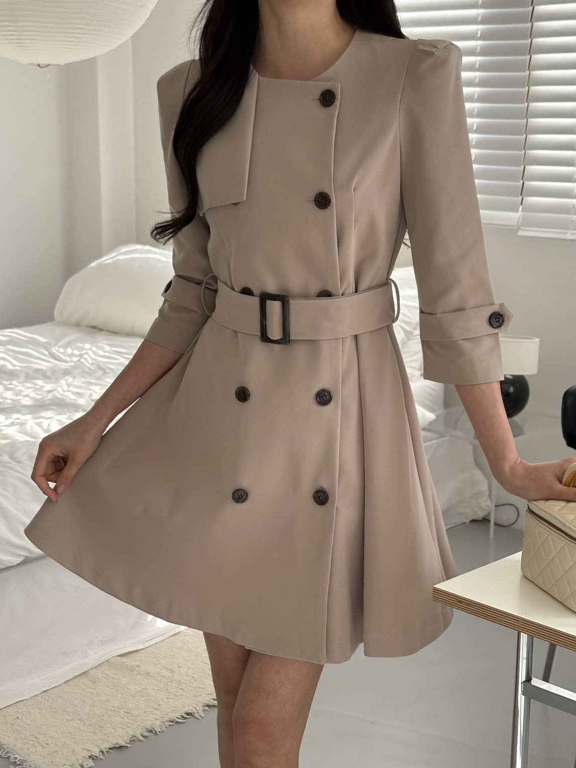 ラウンドネック7分袖Aラインミニダブルボタンワンピースベルト付 | 詳細画像17