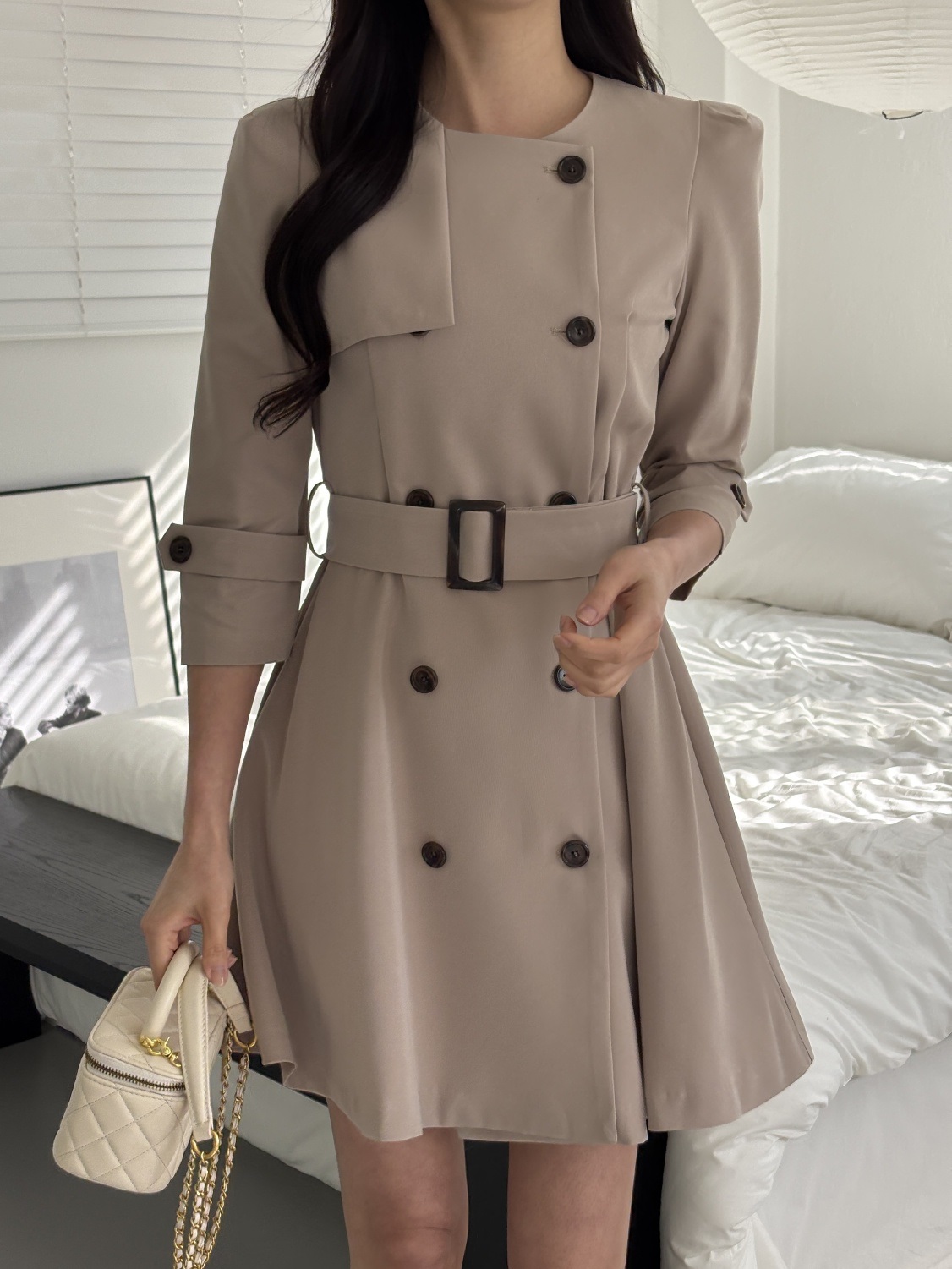 ラウンドネック7分袖Aラインミニダブルボタンワンピースベルト付 | 詳細画像18