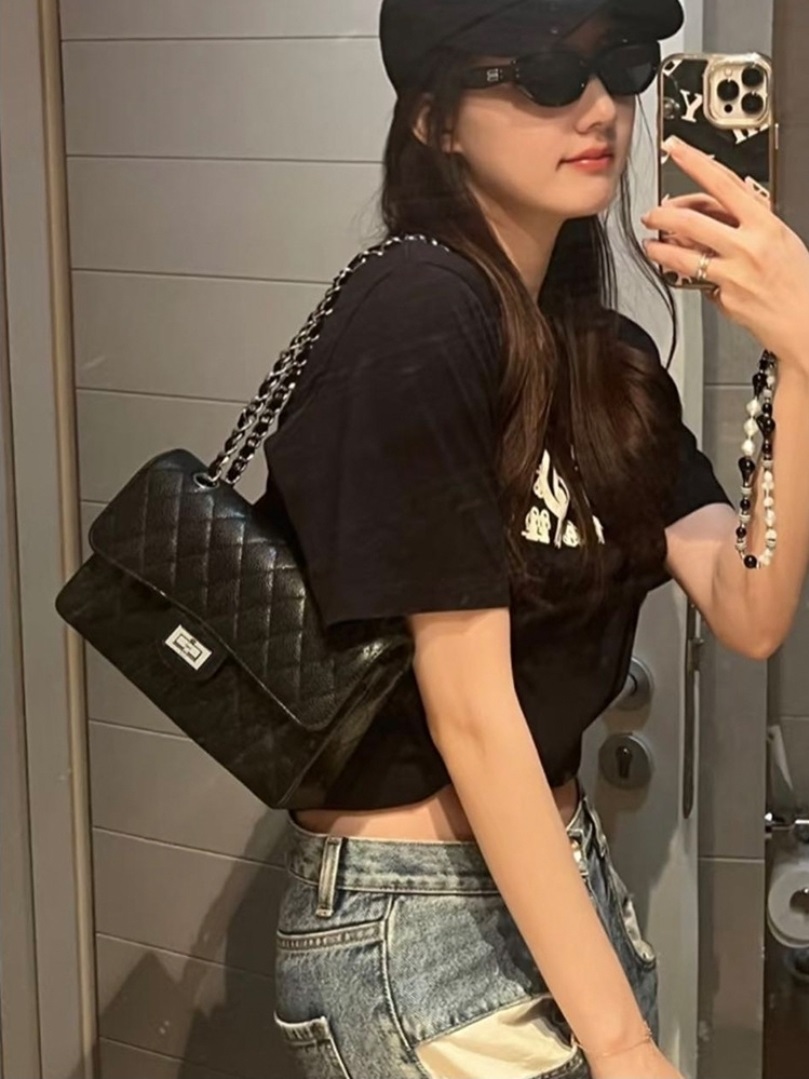 レザー調チェーンエンボスショルダーバッグ | 詳細画像5