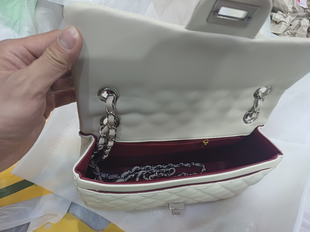 レザー調チェーンエンボスショルダーバッグ | 詳細画像21