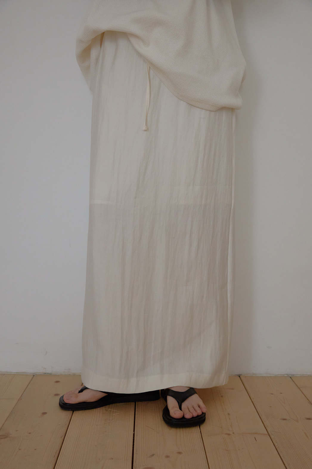 ベルベットベロアナイロンドローストリングスリットHライン(ロング丈)無地スカート春夏秋 | 詳細画像7