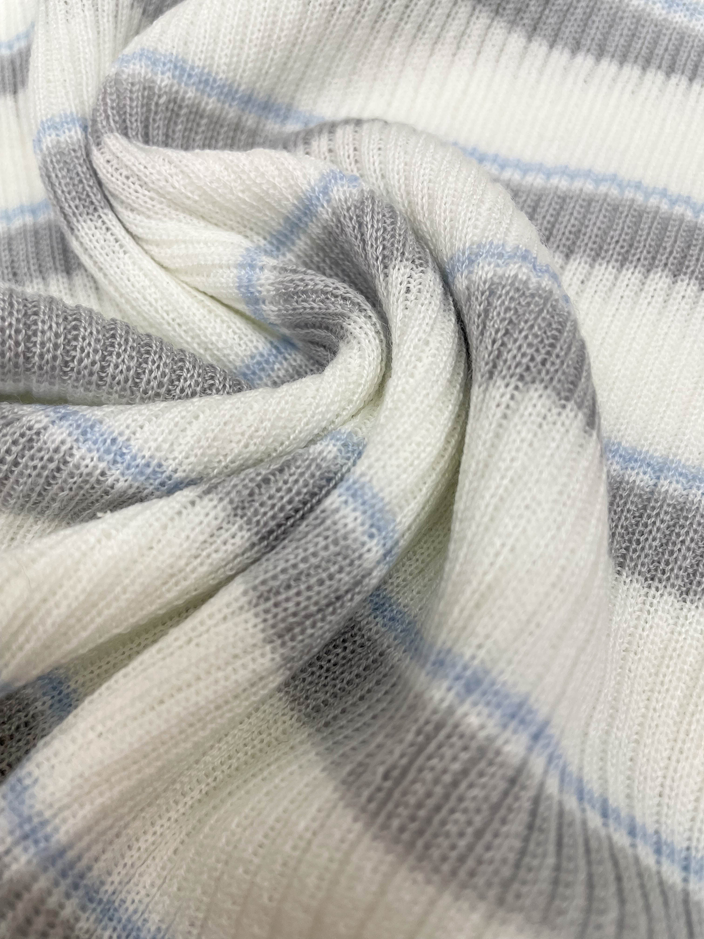 アクリルスクエアネックスリムセミクロップドボーダービスチェ | 詳細画像16