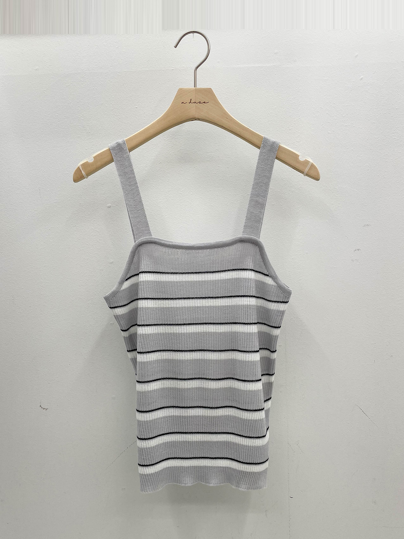 アクリルスクエアネックスリムセミクロップドボーダービスチェ | 詳細画像13