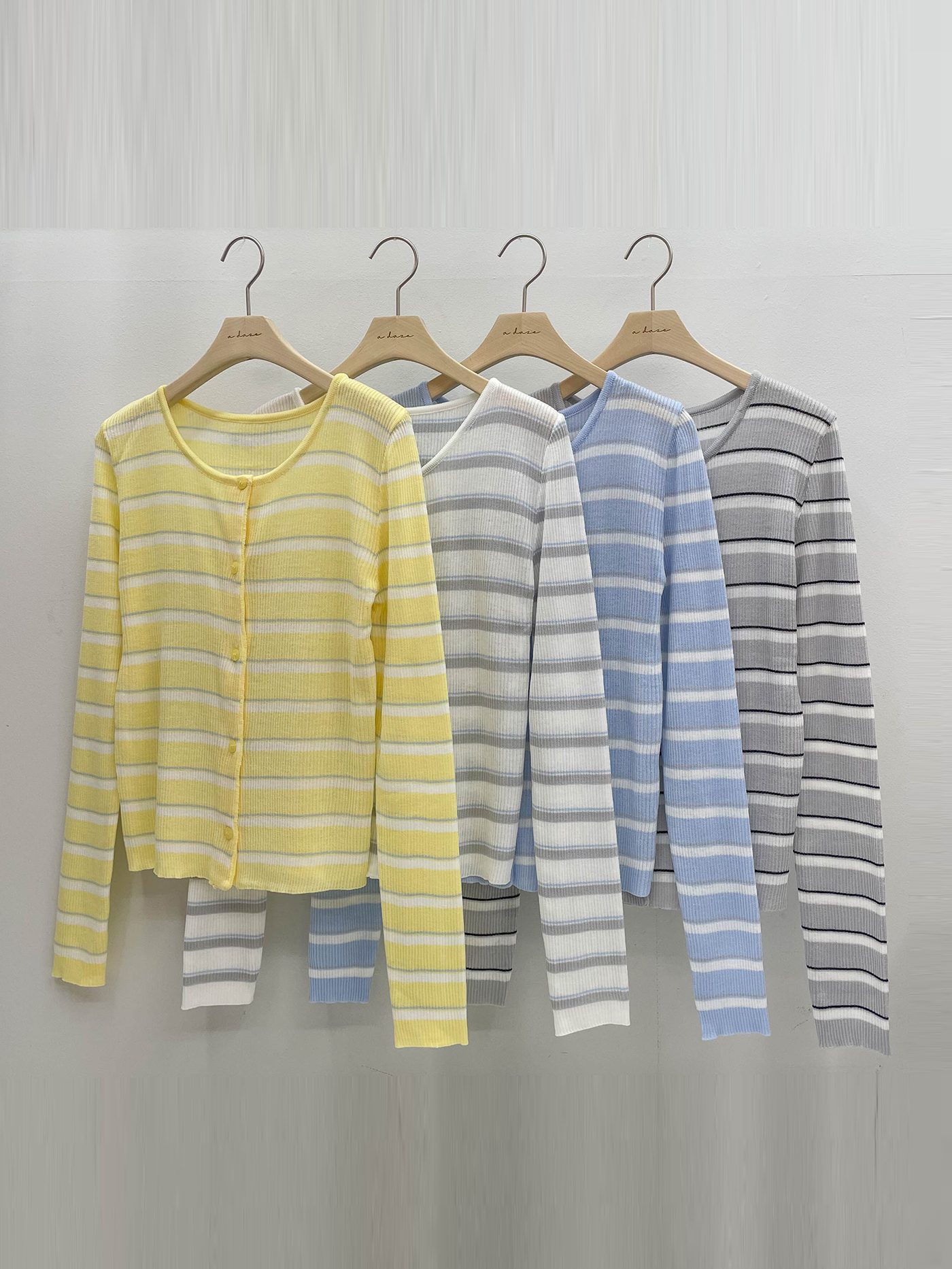 アクリルボタンラウンドネックスリム長袖ボーダーカーディガンノースリーブアンサンブル | 詳細画像19