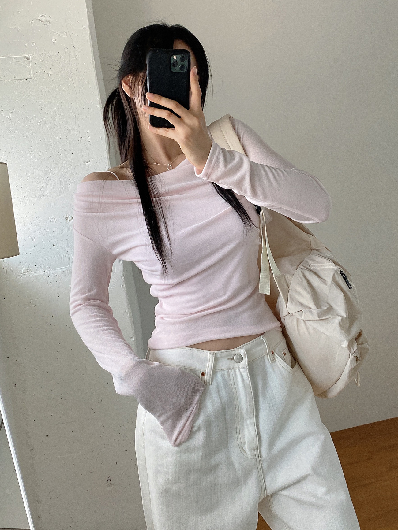 ドレープオフショルダースリム無地Tシャツ | 詳細画像4