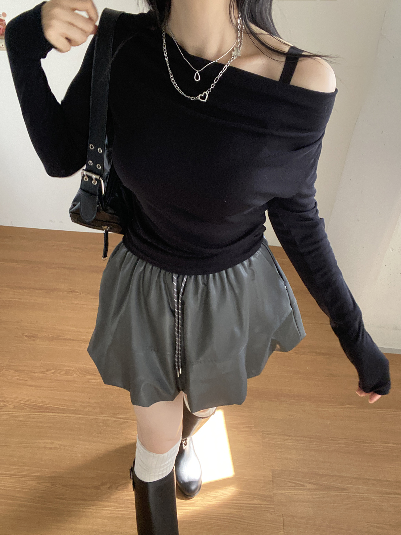 ドレープオフショルダースリム無地Tシャツ | 詳細画像6