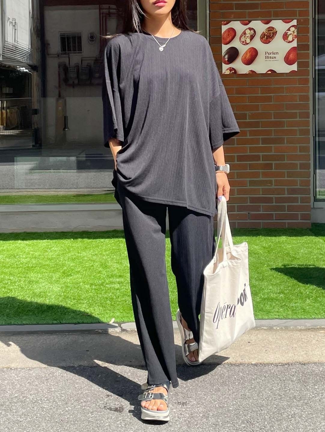 ラウンドネックスリットポケットウエストゴムオーバーサイズ半袖無地セットアップ | 詳細画像13