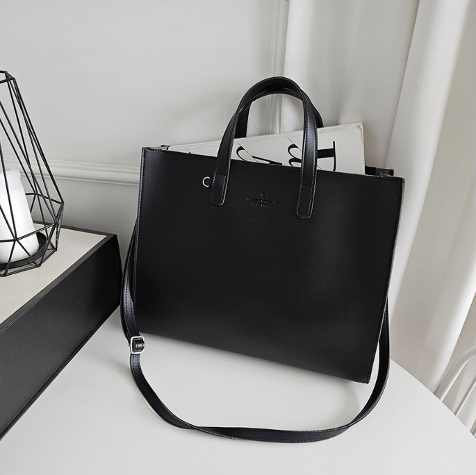 レザー調ビッグショルダーバッグストラップ付 | 詳細画像9