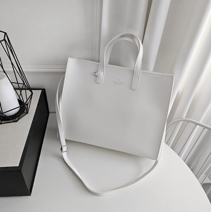 レザー調ビッグショルダーバッグストラップ付 | 詳細画像12