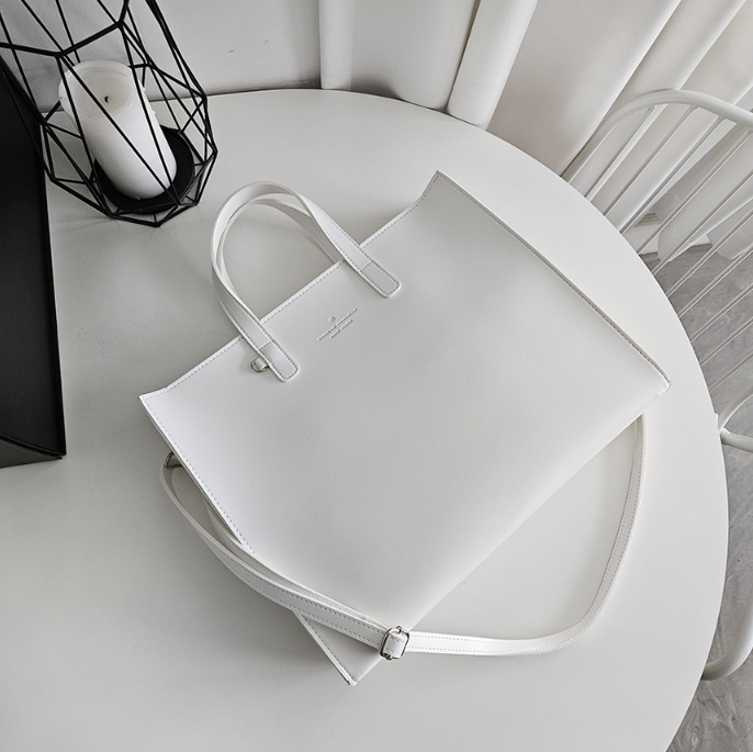 レザー調ビッグショルダーバッグストラップ付 | 詳細画像13