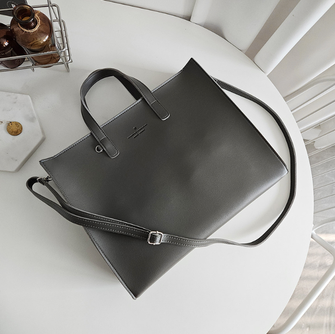 レザー調ビッグショルダーバッグストラップ付 | 詳細画像28