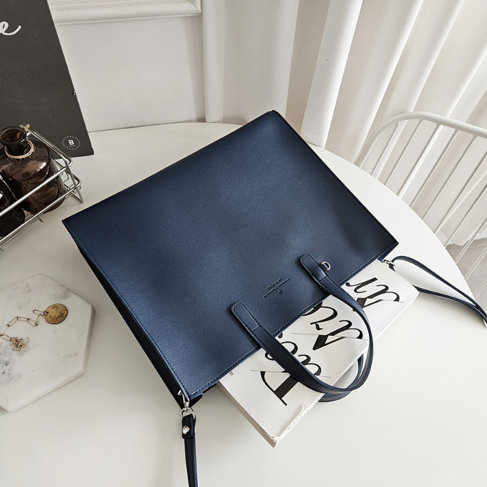 レザー調ビッグショルダーバッグストラップ付 | 詳細画像35