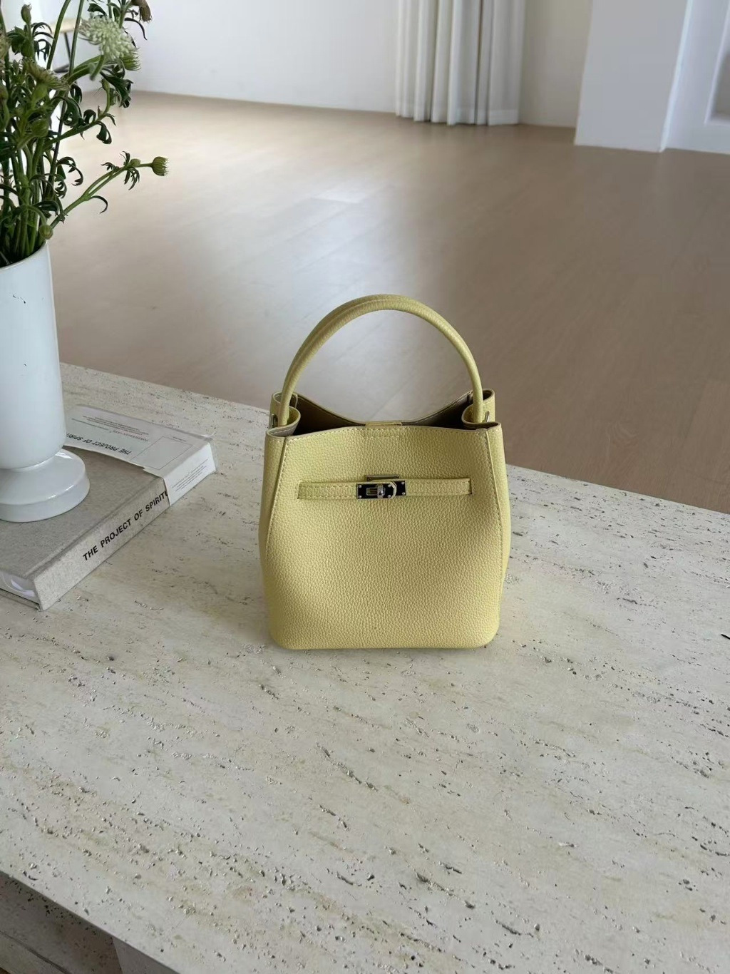 レザー調ショルダーバッグポーチ付 | 詳細画像10