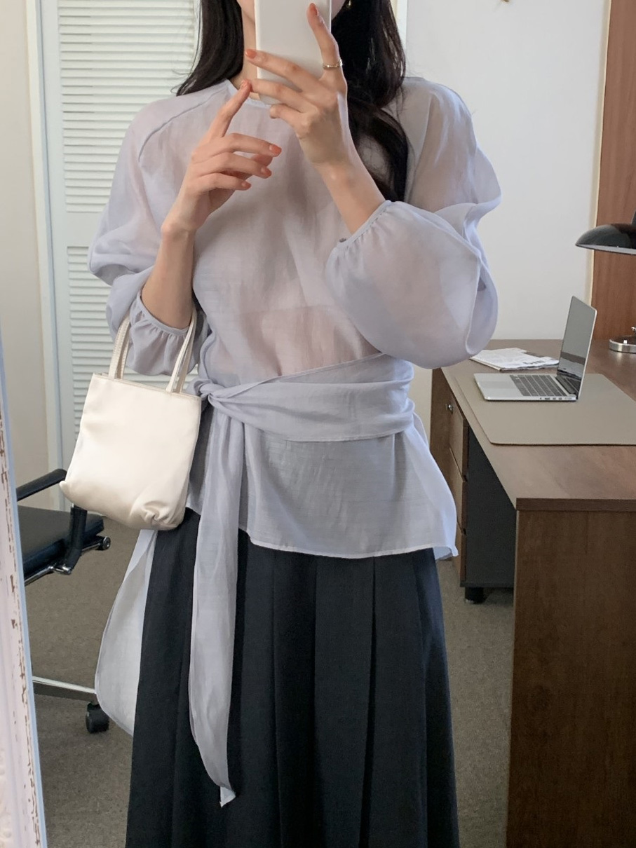 シースルーラウンドネックラップ調長袖ブラウスストラップ付 | 詳細画像10