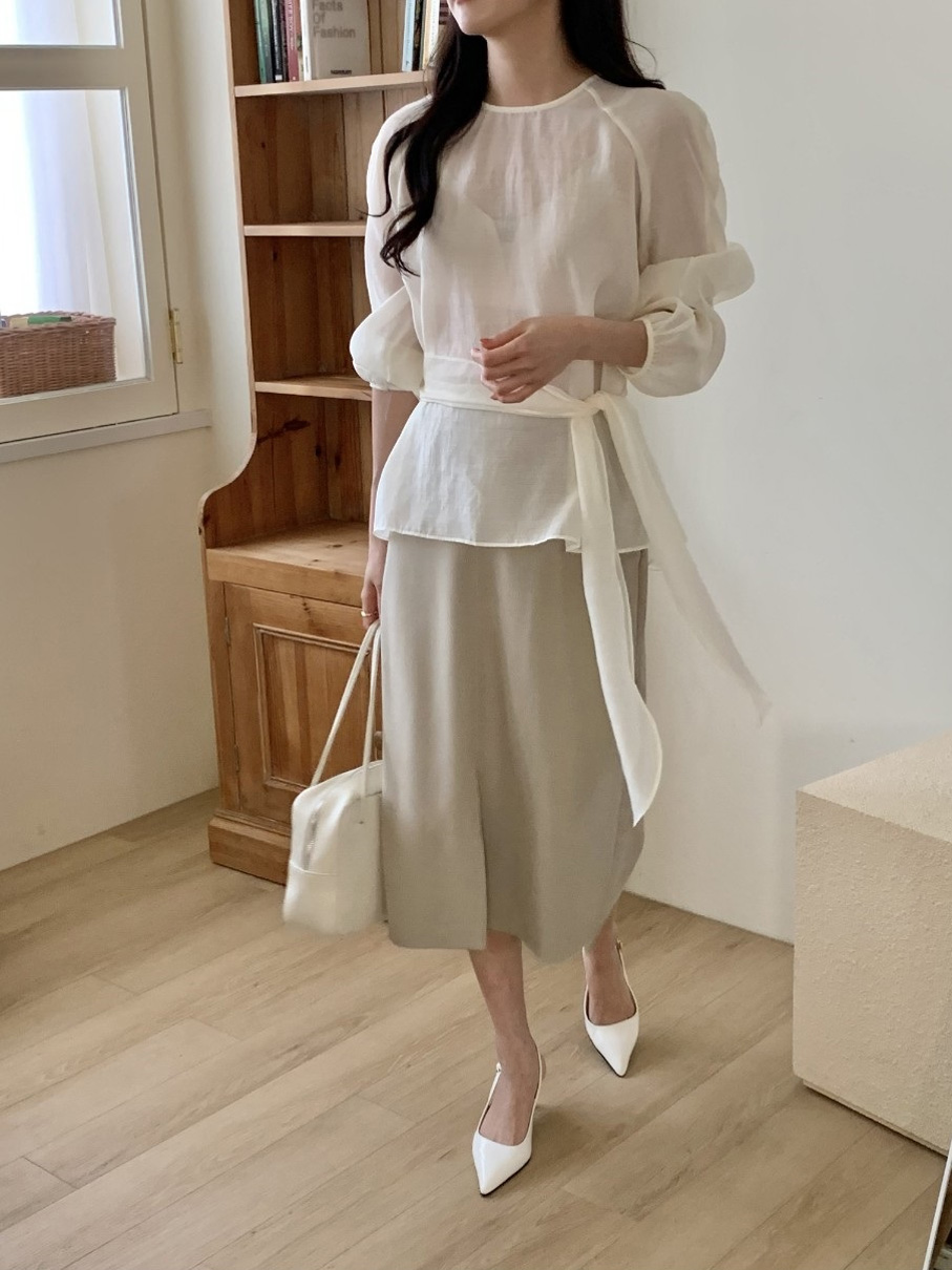 シースルーラウンドネックラップ調長袖ブラウスストラップ付 | 詳細画像13