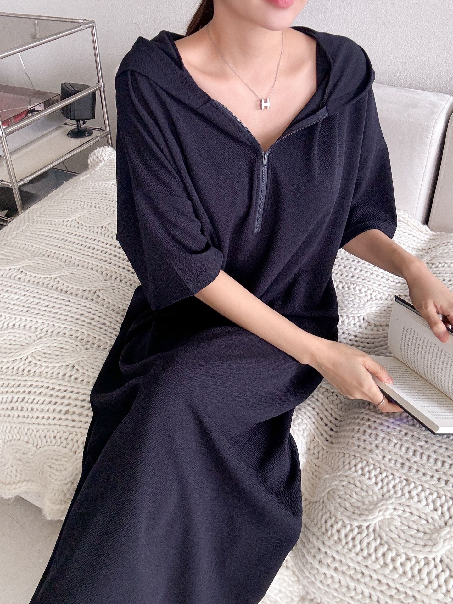 ジップアップフードロング長袖ワンピース | 詳細画像12