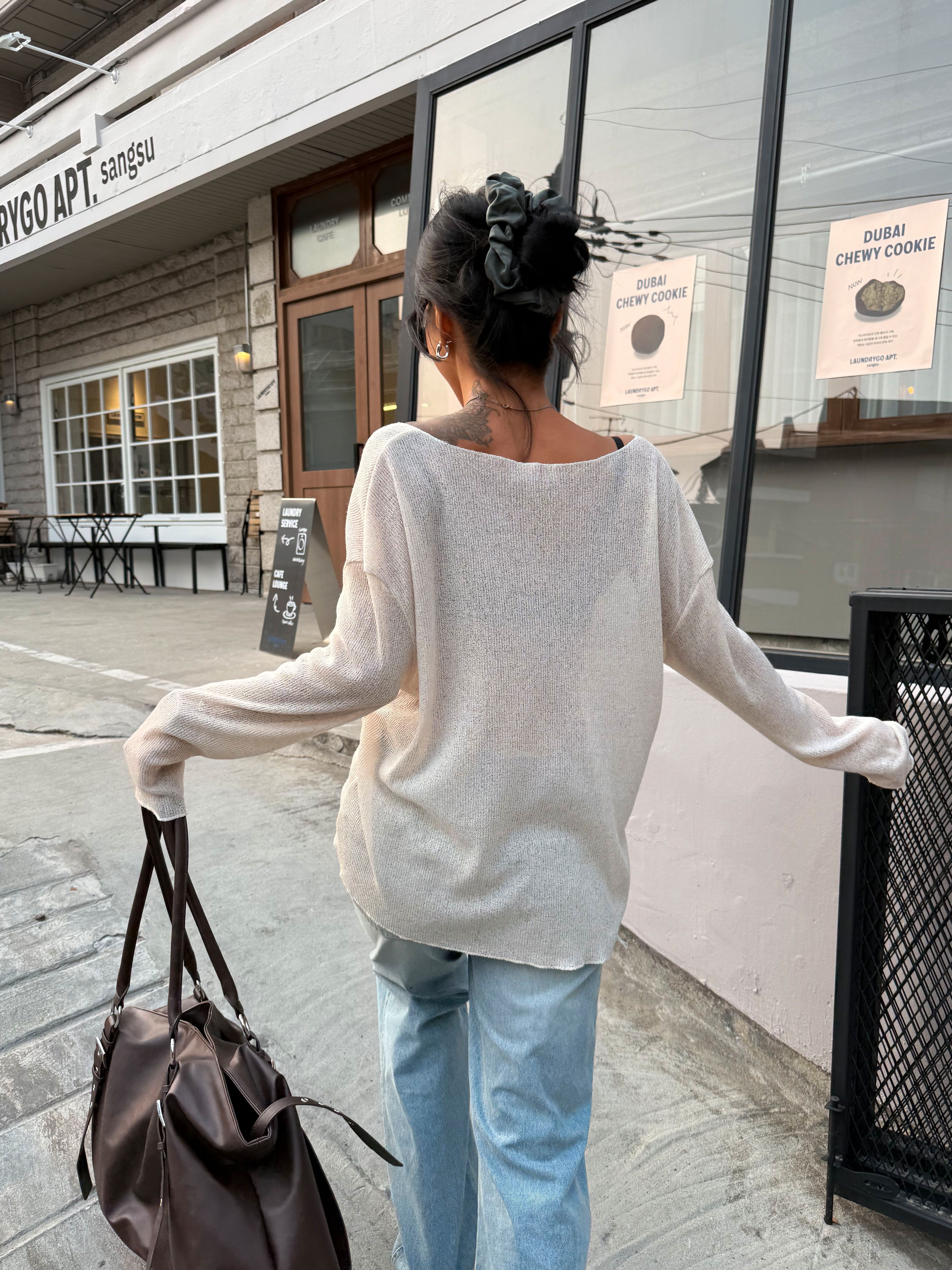 Uネックベーシックルーズ長袖ニット | 詳細画像17