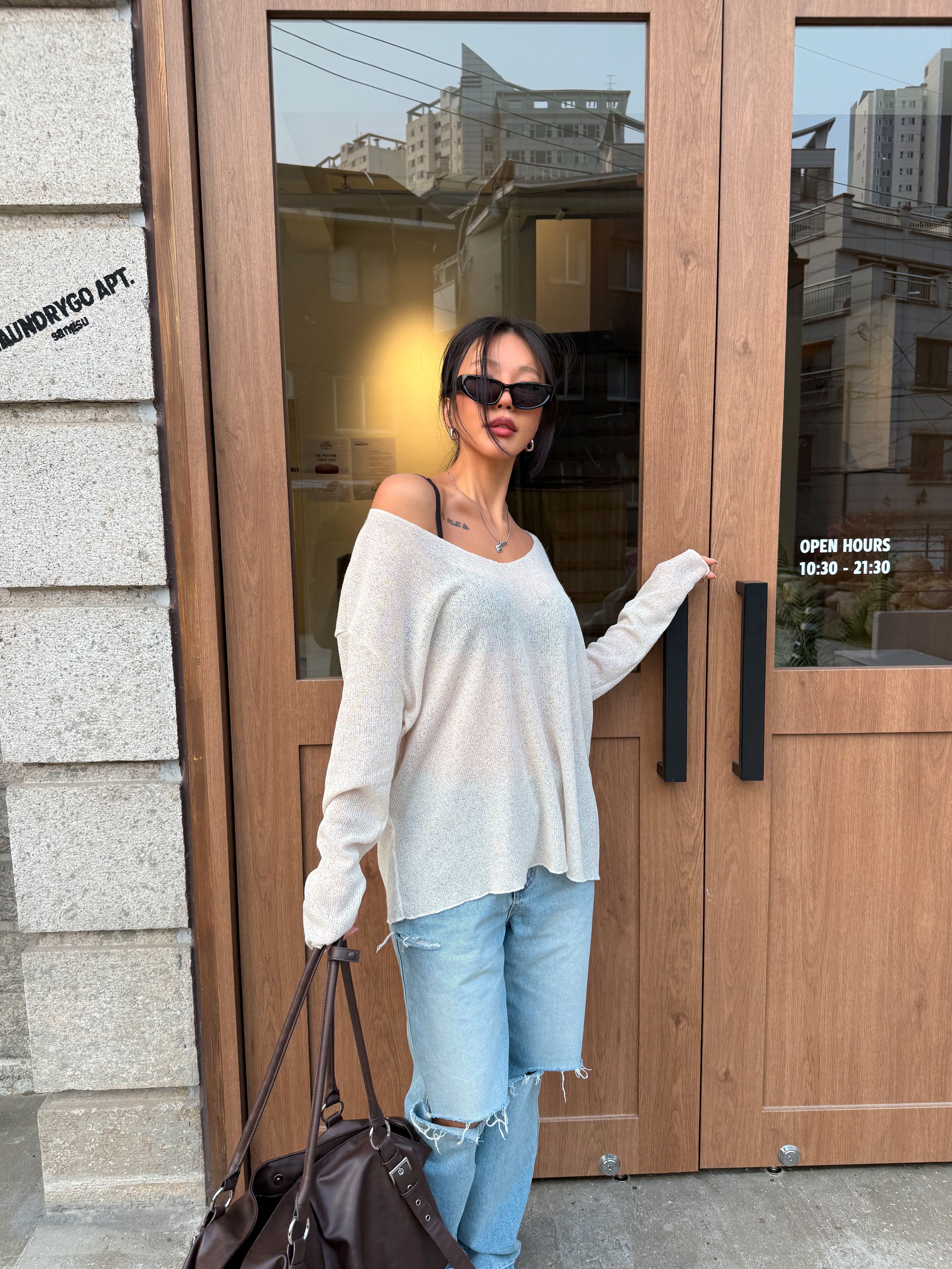 Uネックベーシックルーズ長袖ニット | 詳細画像22