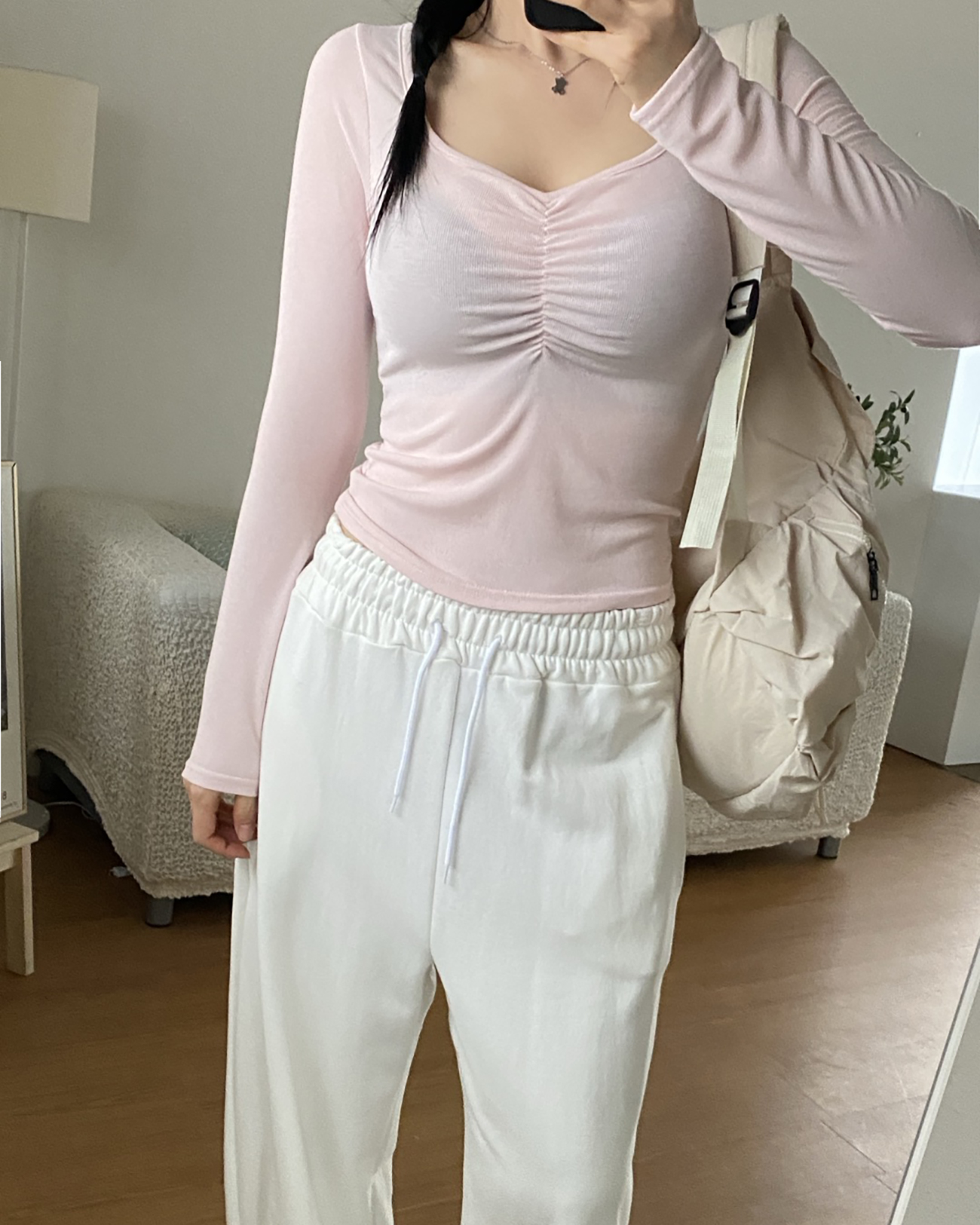 ハートネックベーシック長袖ギャザーTシャツ | 詳細画像3