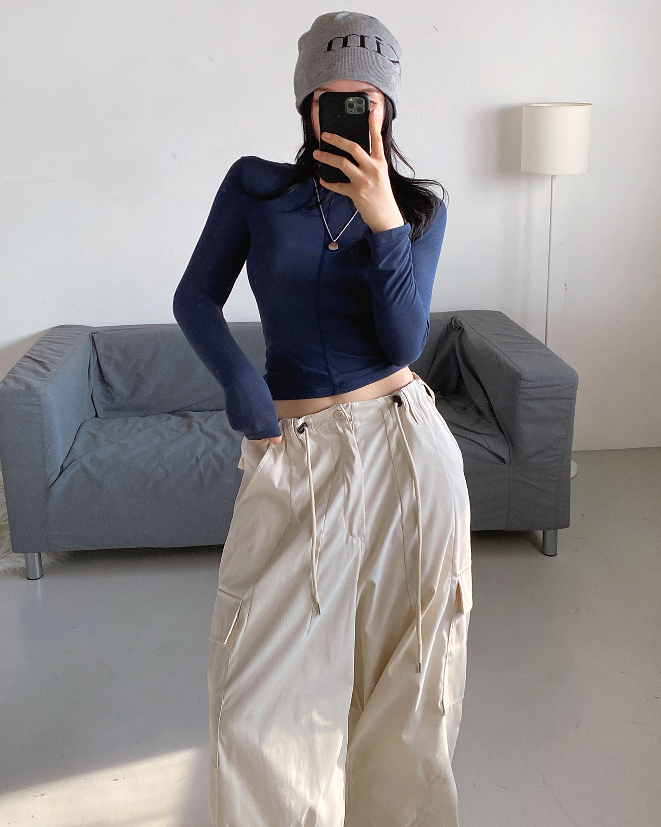 Vネックベーシックステッチスリム長袖Tシャツ | 詳細画像4