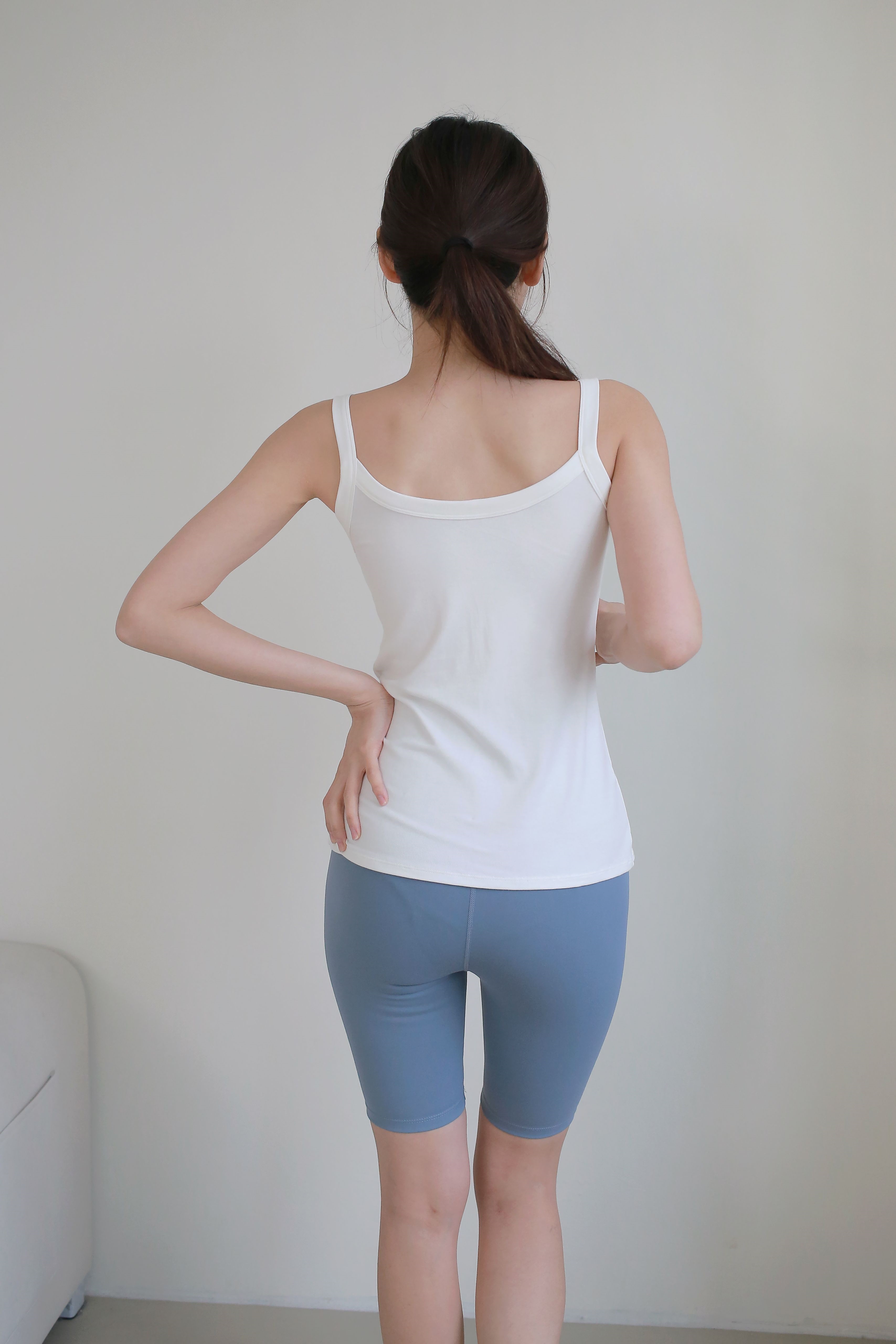 リブラウンドネックスリムキャミソールカップ付 | 詳細画像10