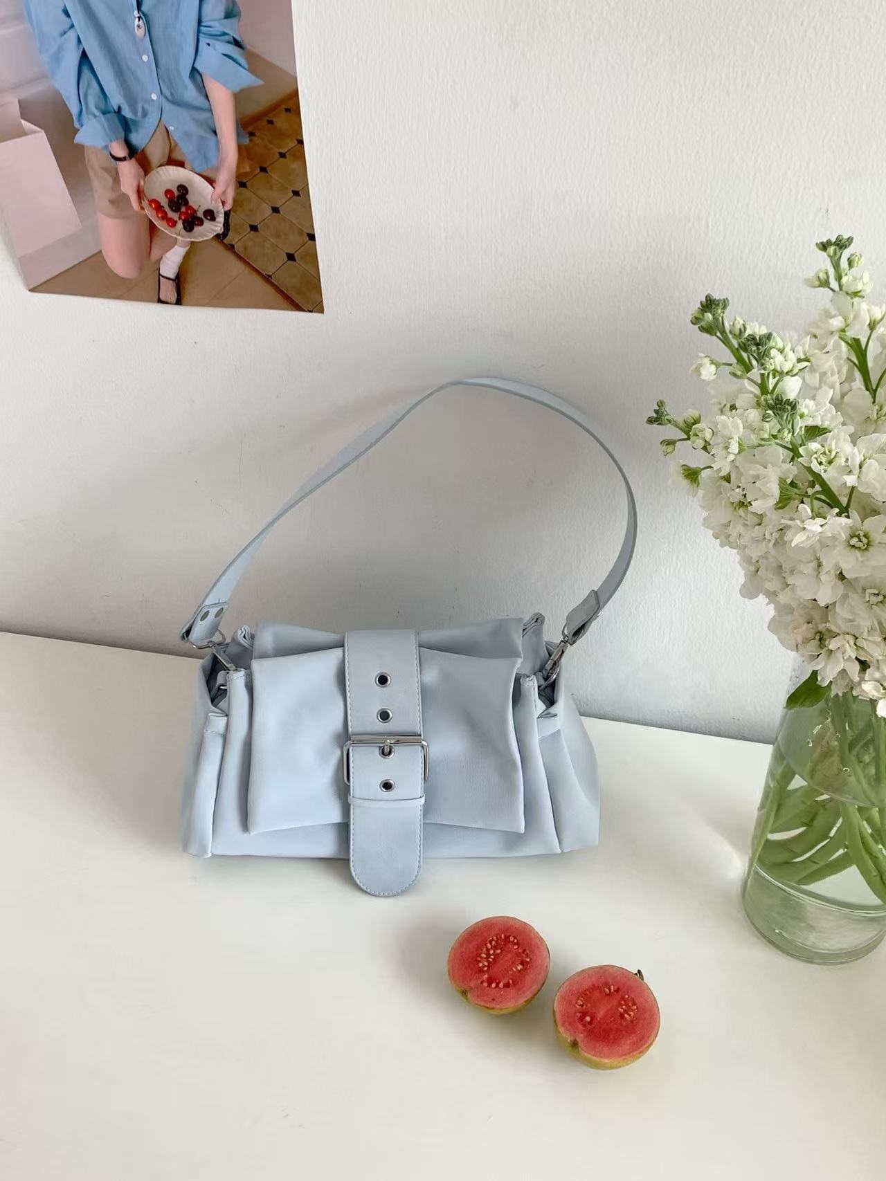 レザー調ベルトポケット無地ショルダーバッグ | 詳細画像12