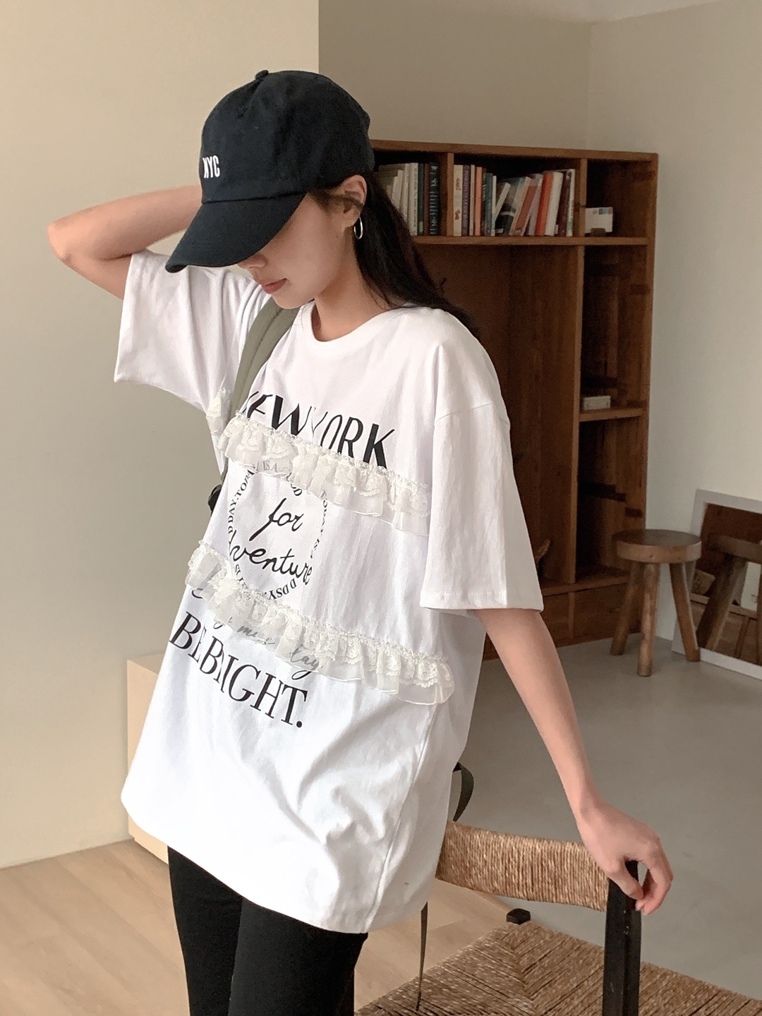 ラウンドネックオーバーサイズルーズ半袖ハーフレタリングレースTシャツ | 詳細画像12