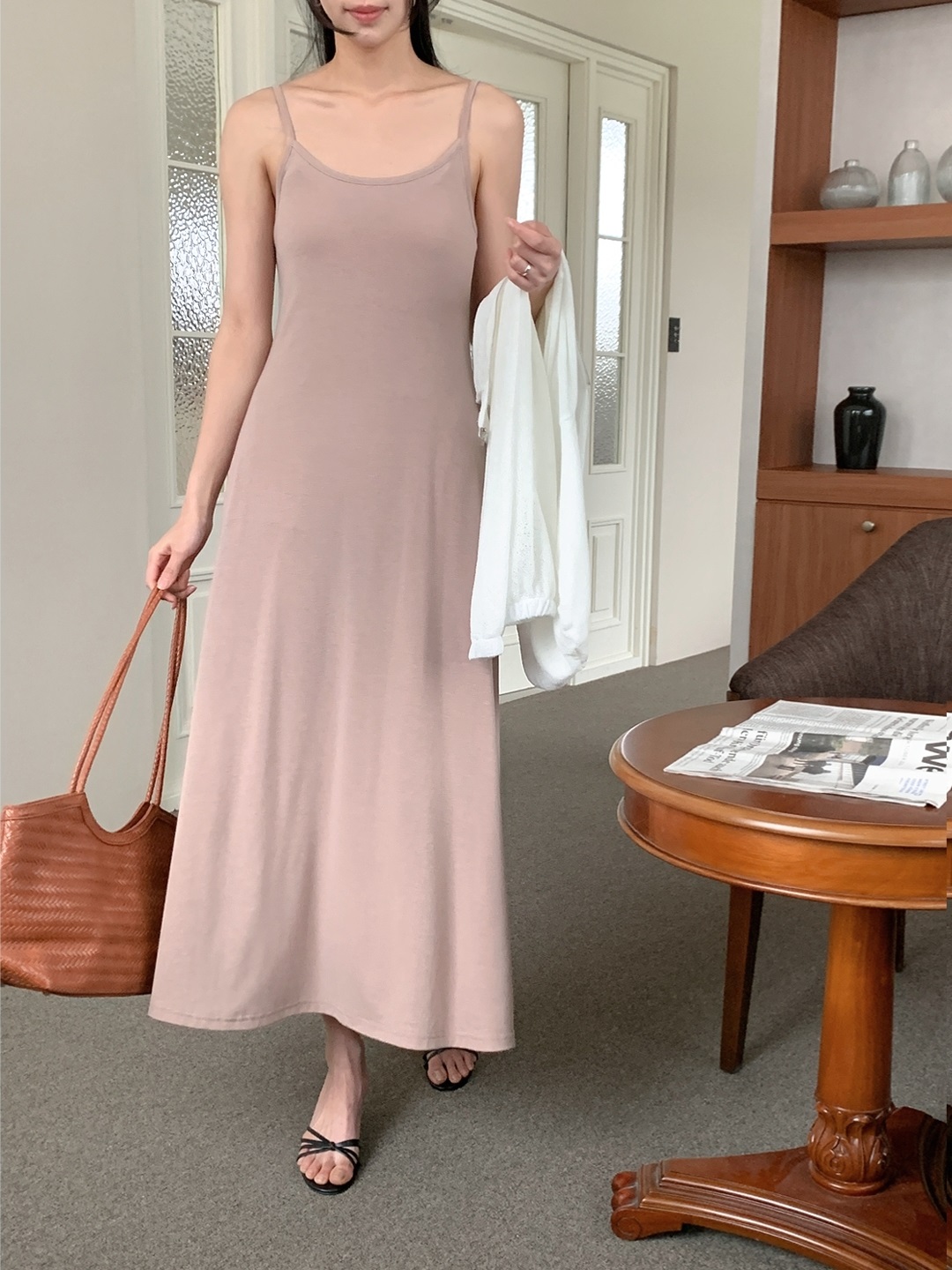 ジップアップフードロングルーズ長袖フレアAラインセミクロップドドロップショルダー無地ジップパーカーキャミワンピース | 詳細画像13