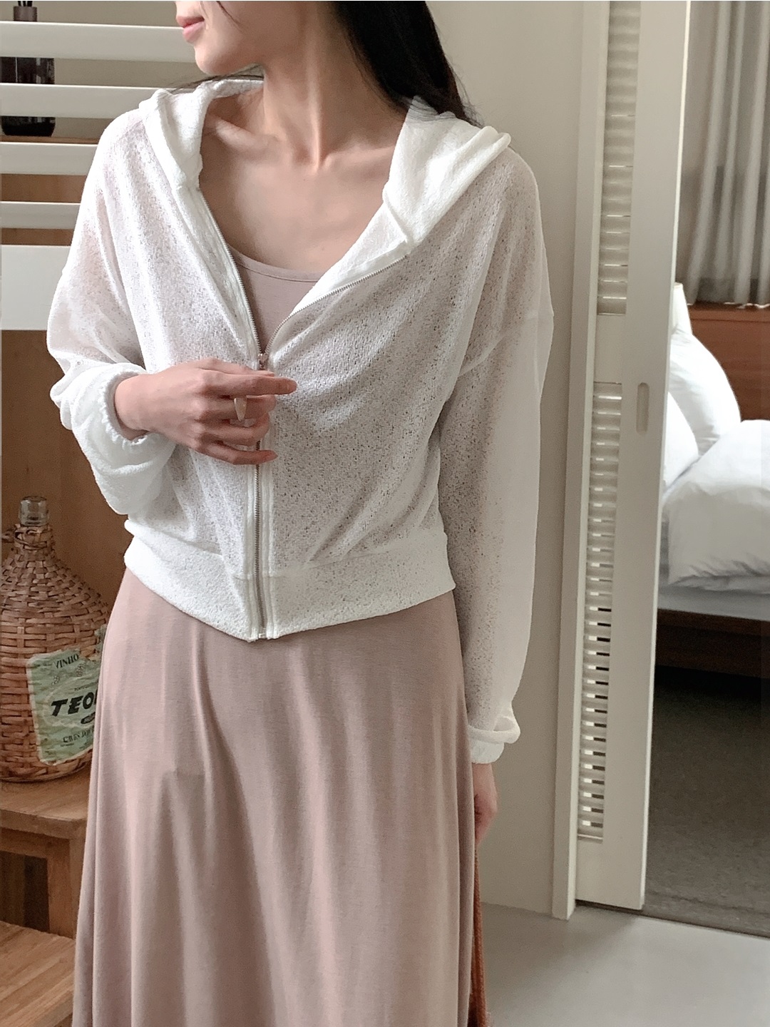 ジップアップフードロングルーズ長袖フレアAラインセミクロップドドロップショルダー無地ジップパーカーキャミワンピース | 詳細画像14