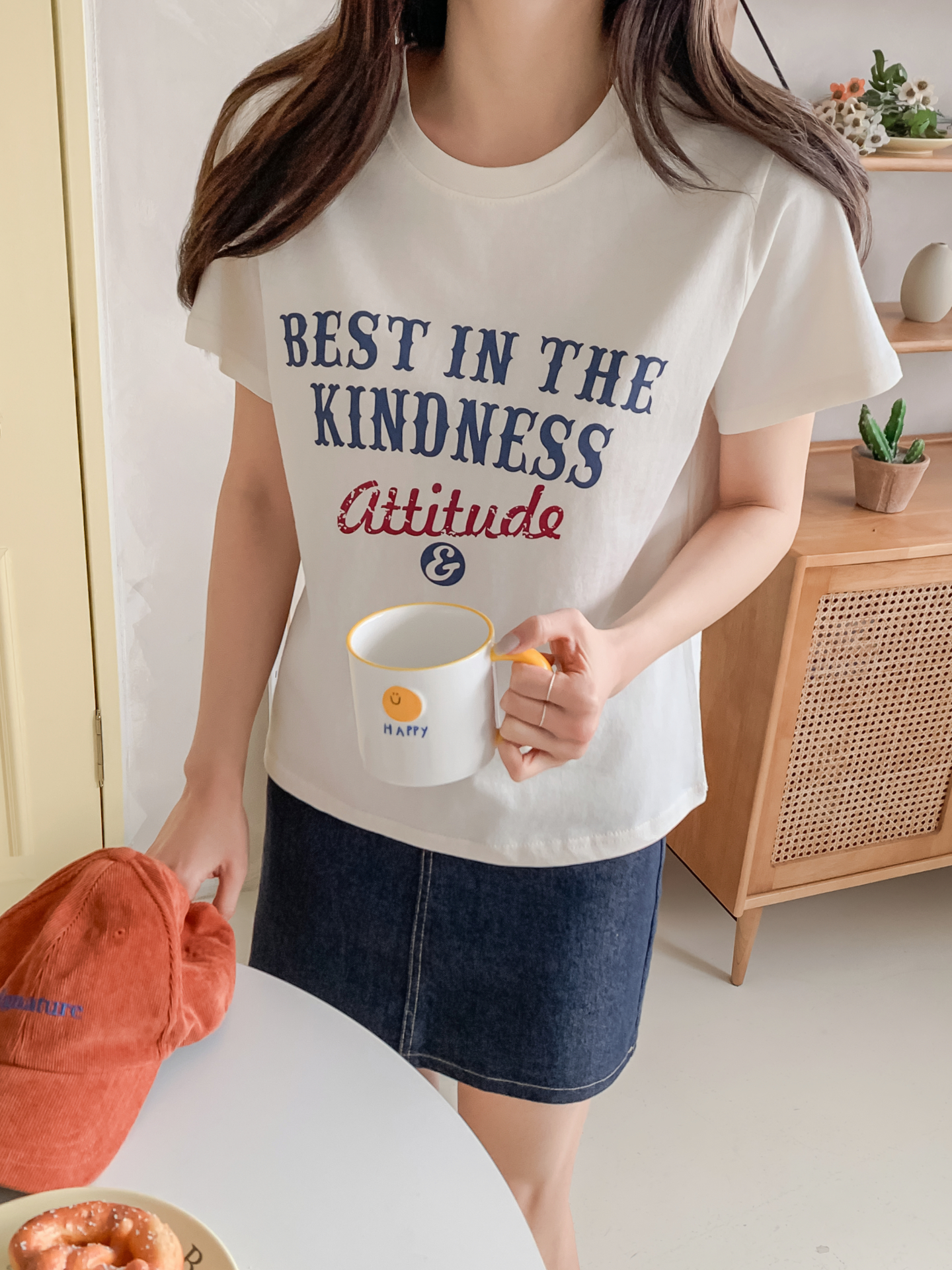 コットンラウンドネックベーシック半袖レタリングTシャツ | 詳細画像4