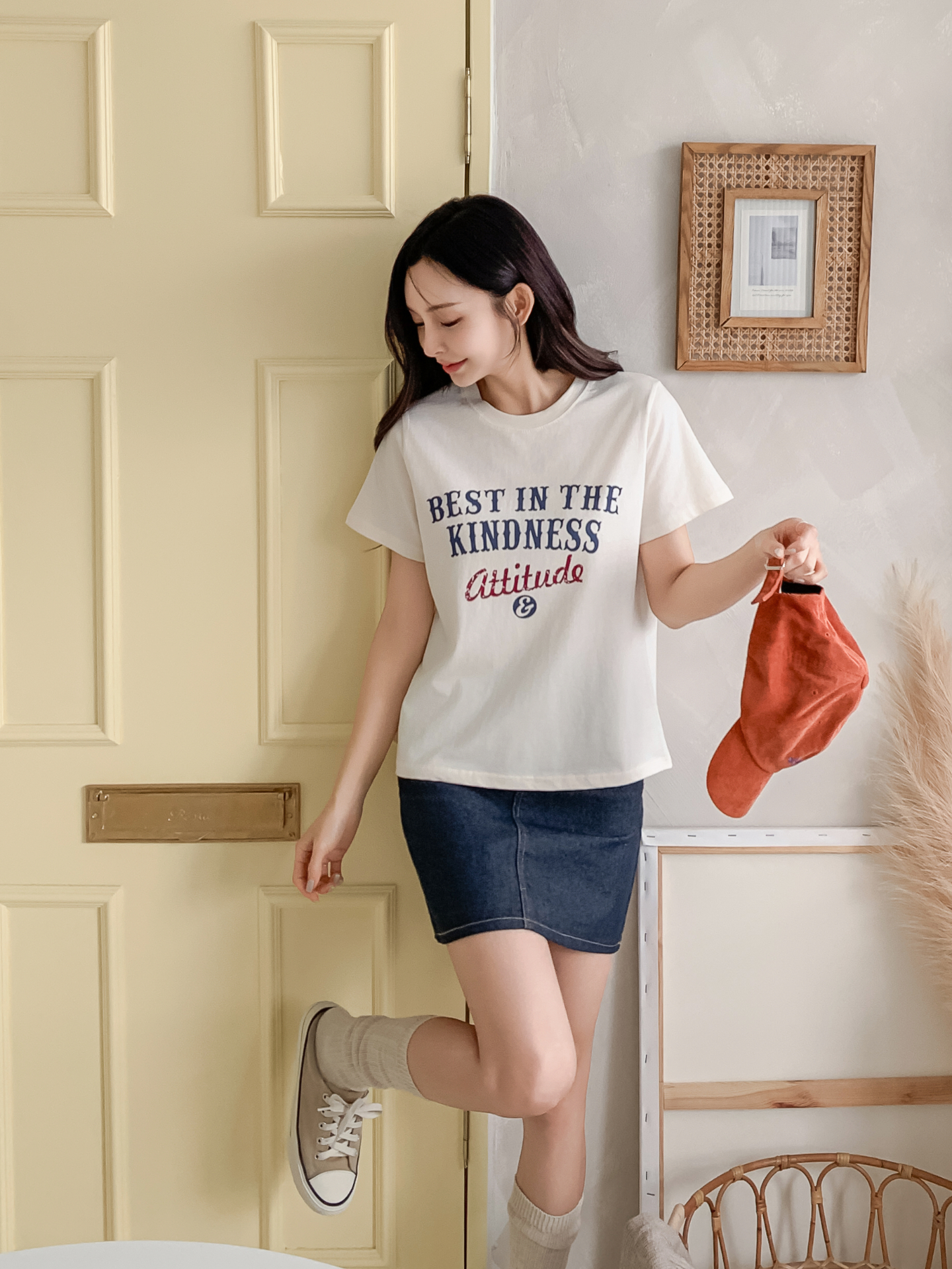 コットンラウンドネックベーシック半袖レタリングTシャツ | 詳細画像11