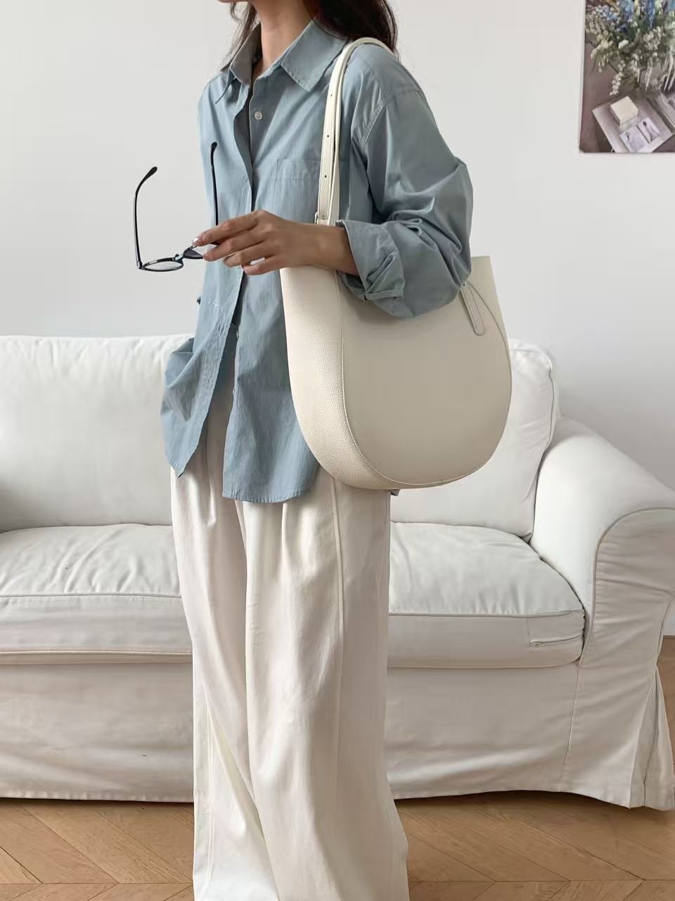 レザー調ビッグスナップボタン無地ショルダーバッグ | 詳細画像5