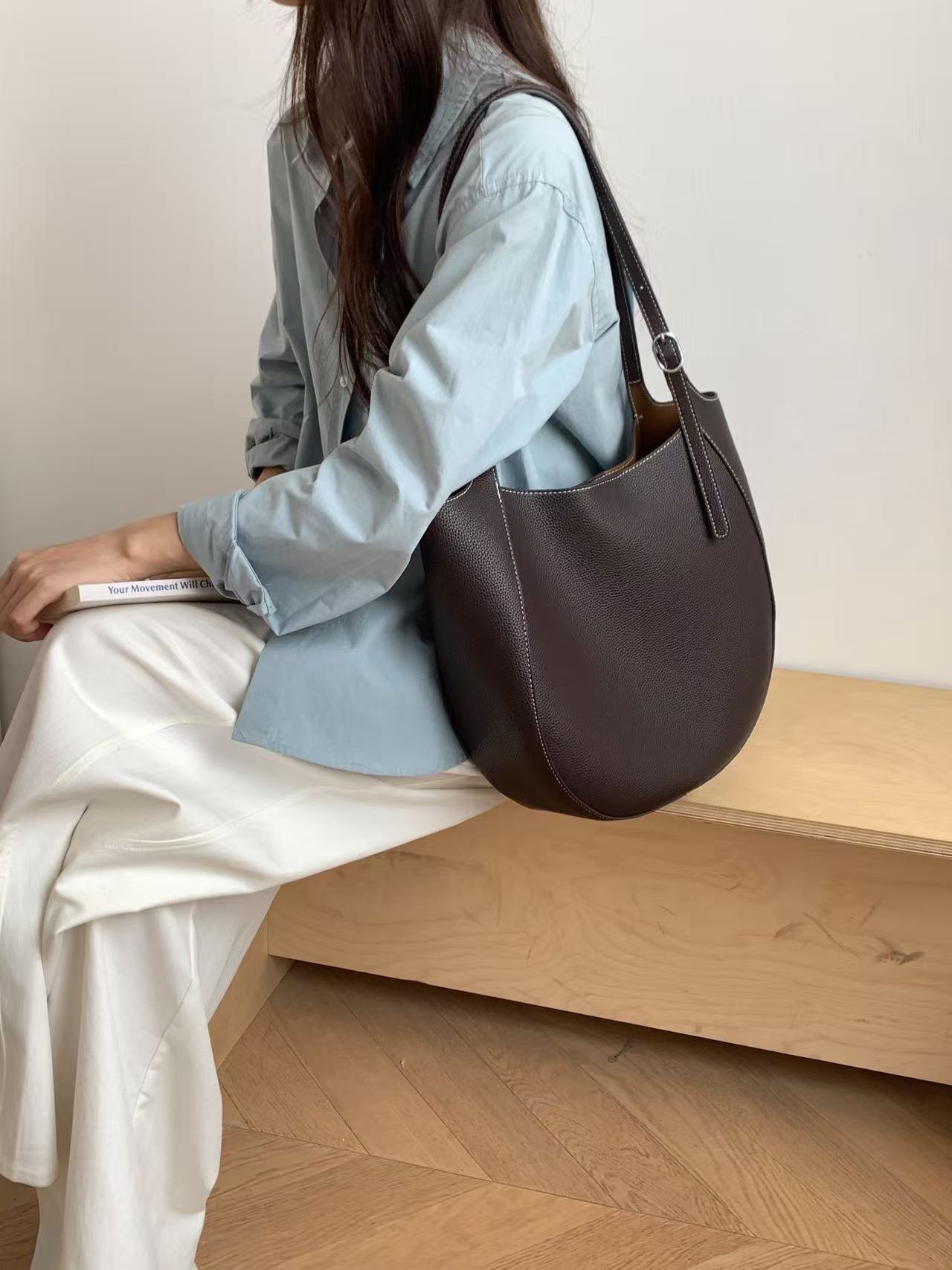 レザー調ビッグスナップボタン無地ショルダーバッグ | 詳細画像10