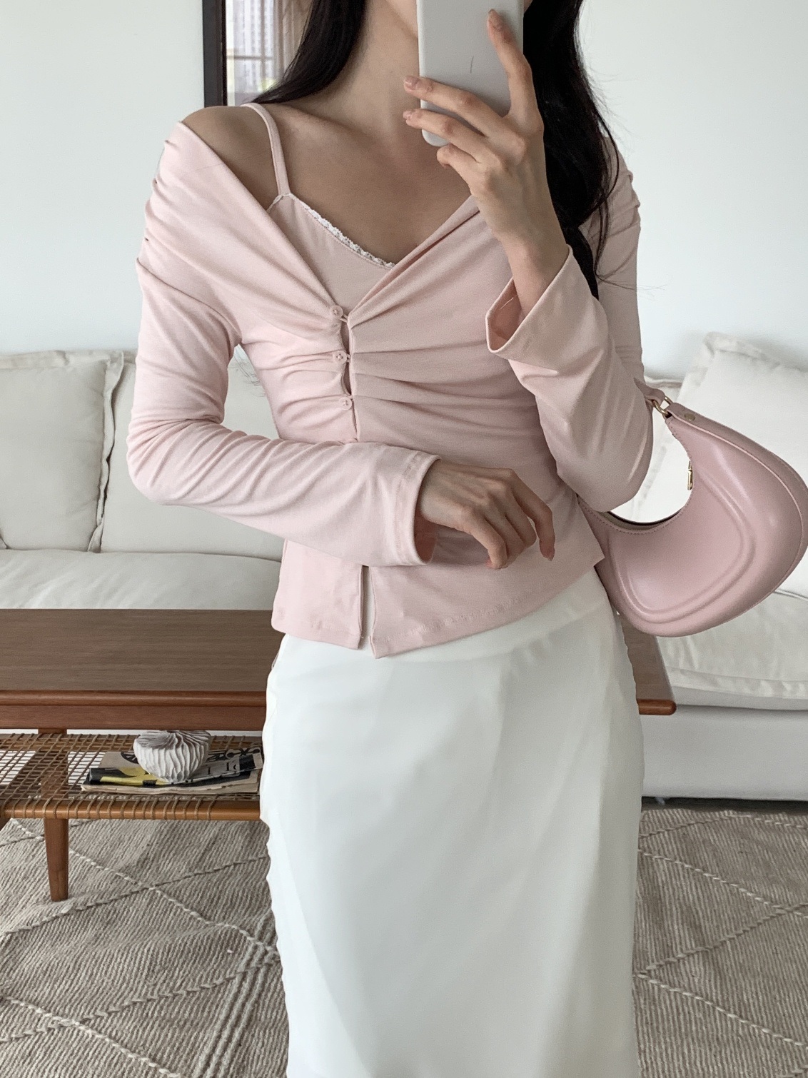 ボタンアンバランスネック長袖ギャザーカーディガンキャミソールアンサンブル | 詳細画像2