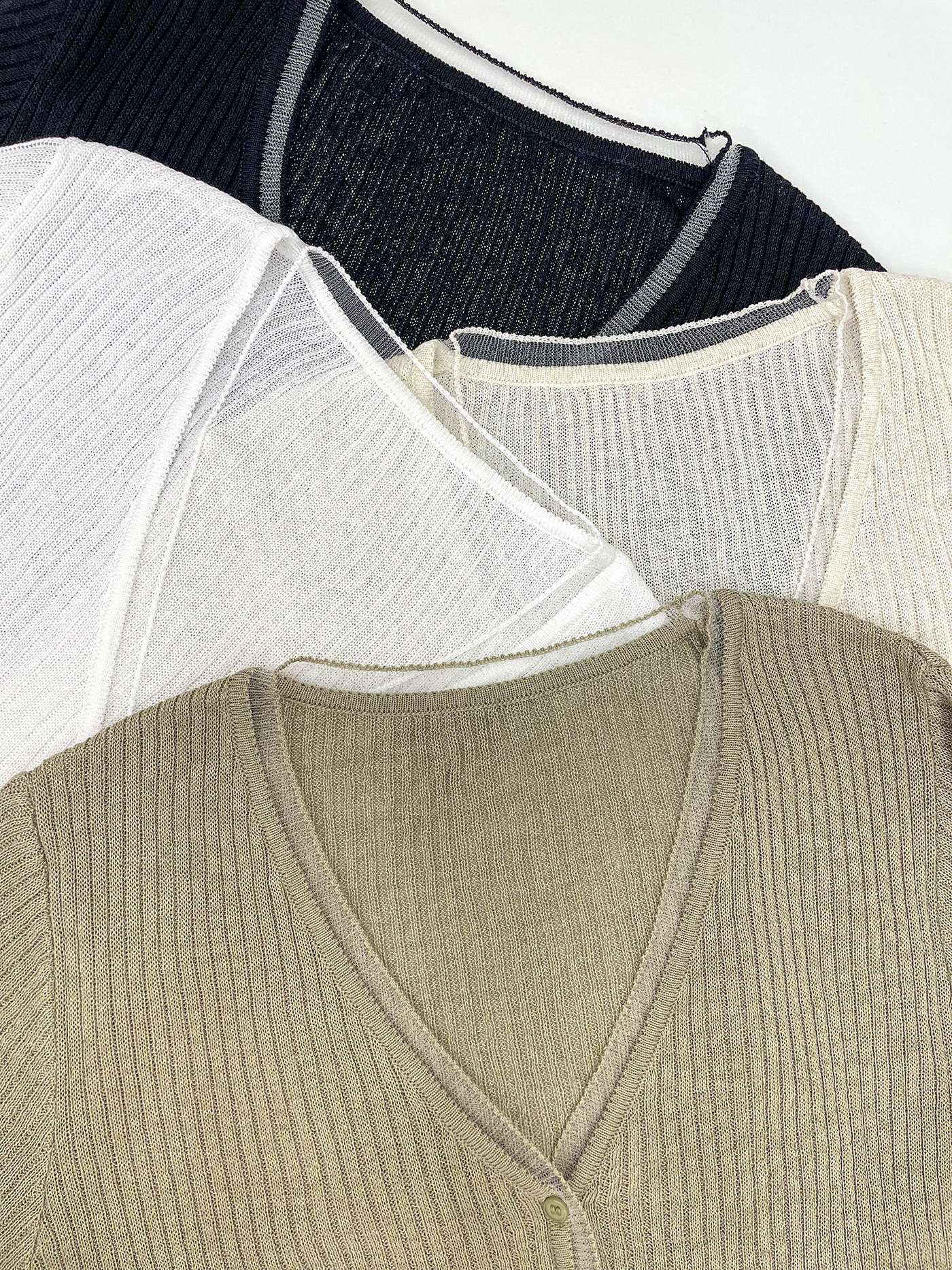 リブリネン混Vネックカーディガン | 詳細画像4