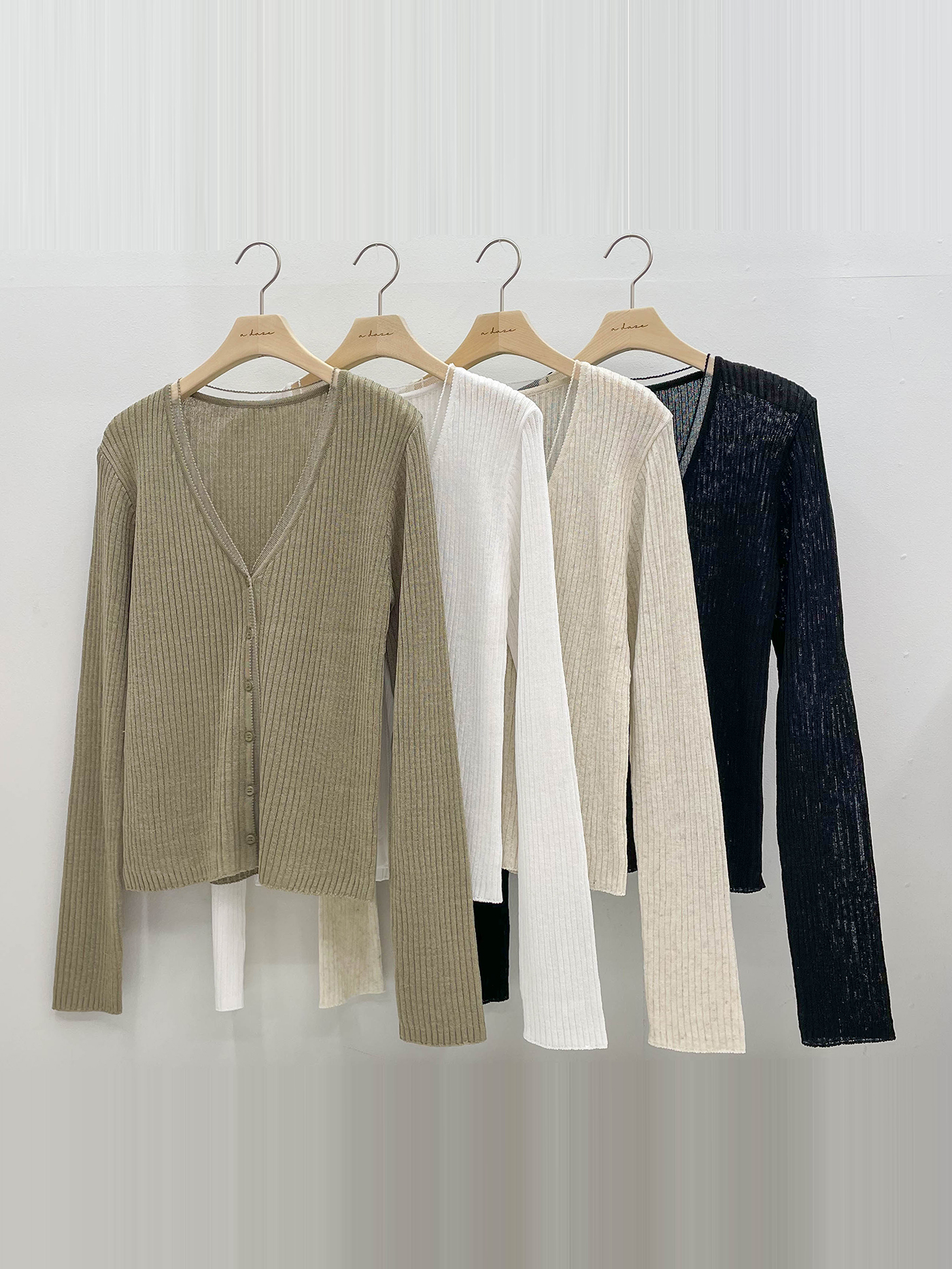 リブリネン混Vネックカーディガン | 詳細画像19