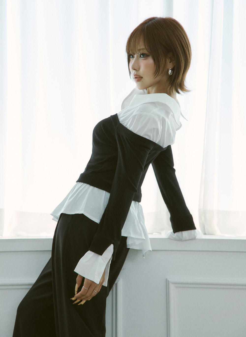 コンビオフショルダーアンバランスネックレイヤード風ブラウス | DHOLIC | 詳細画像16