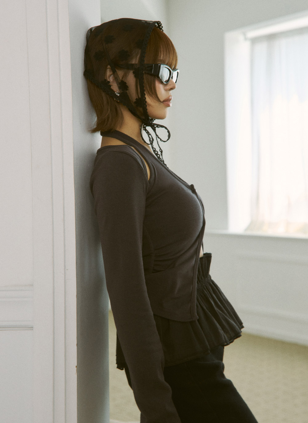 ボタンホルターネックレイヤード風長袖Tシャツ | DHOLIC | 詳細画像15