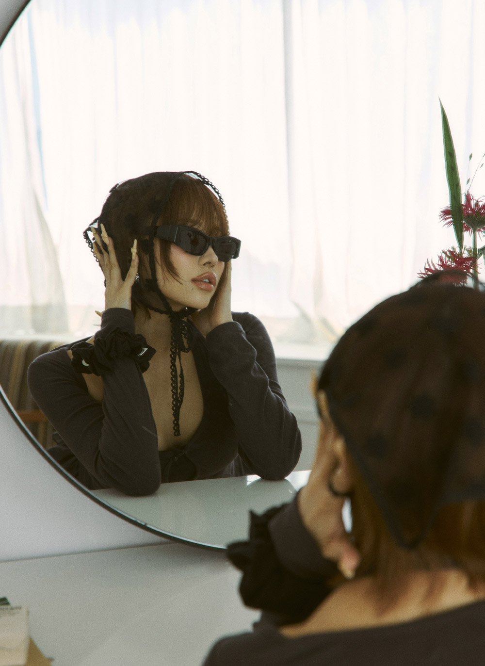 ボタンホルターネックレイヤード風長袖Tシャツ | DHOLIC | 詳細画像18